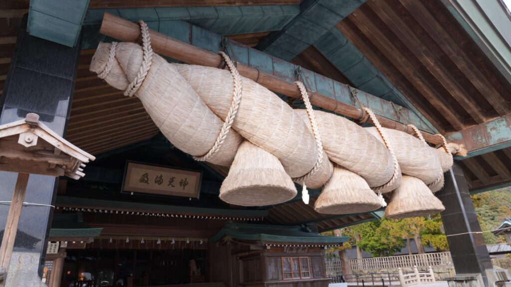 ウィンドチャイム、寺院の画像のようです